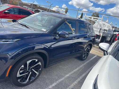 2023 Mitsubishi Outlander SE 2.5 2WD