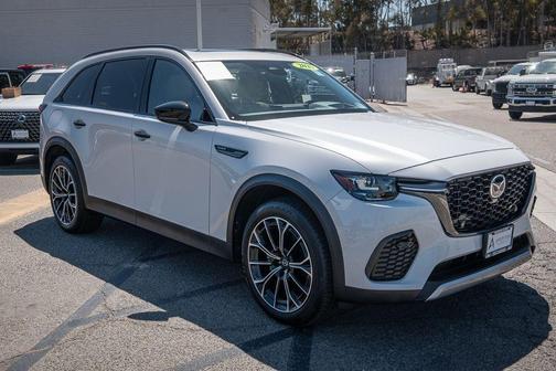 2025 Mazda CX-70 PHEV Premium Package