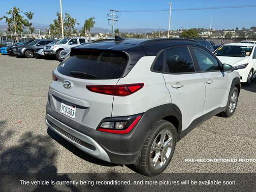 2023 Hyundai KONA SEL