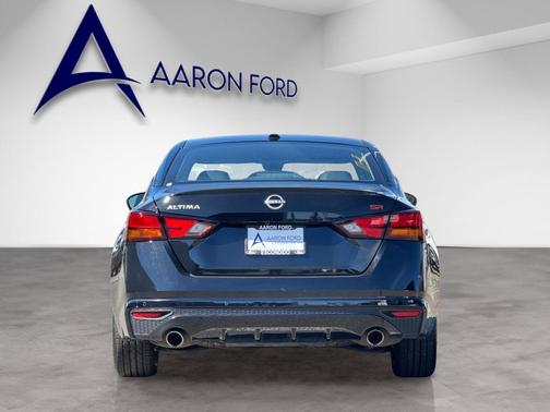 2023 Nissan Altima SR FWD