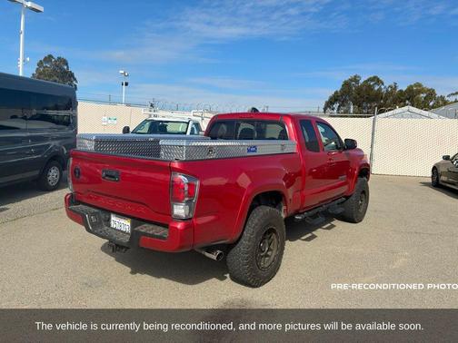 2022 Toyota Tacoma TRD Sport