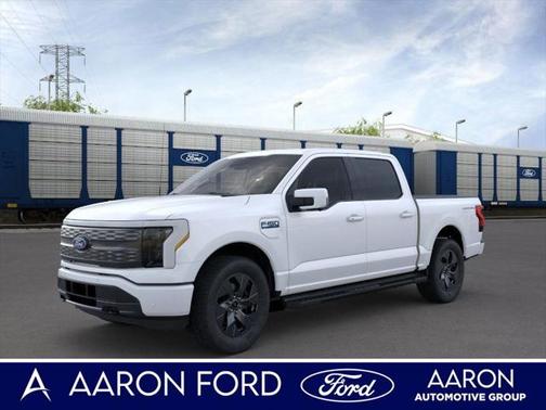 2025 Ford F-150 Lightning LARIAT