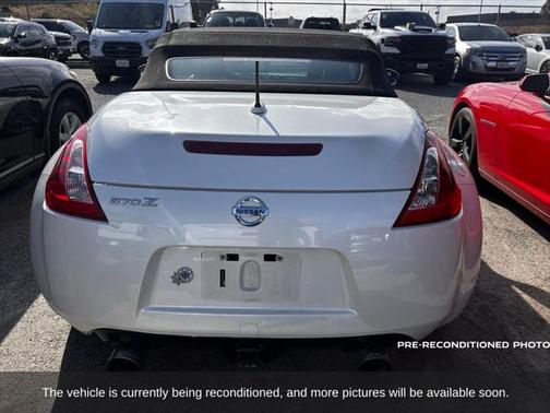 2018 Nissan 370Z Base