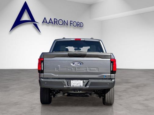 2024 Ford F-150 Lightning Pro