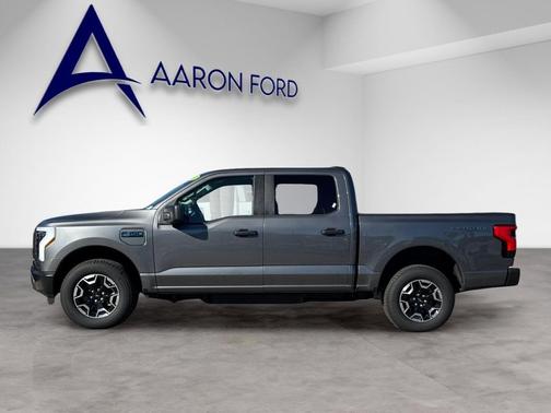 2024 Ford F-150 Lightning Pro