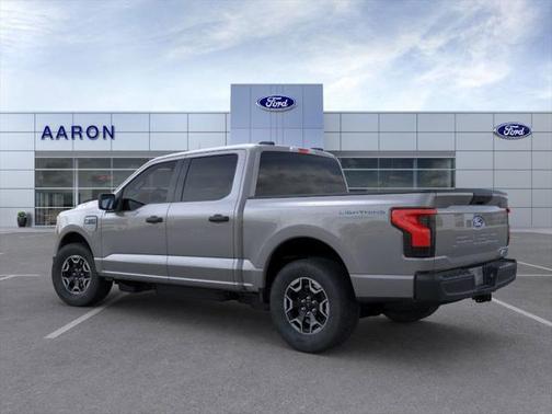 2024 Ford F-150 Lightning Pro