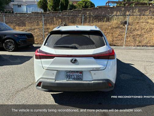 2022 Lexus UX 200 Base