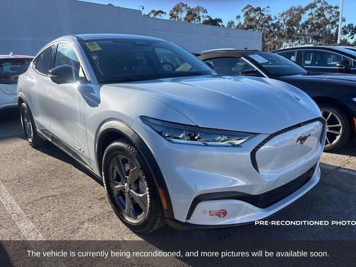 2023 Ford Mustang Mach-E Select