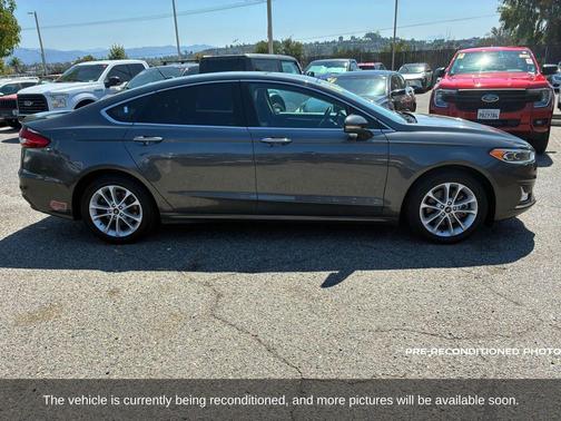 2020 Ford Fusion Plug-In Hybrid Titanium