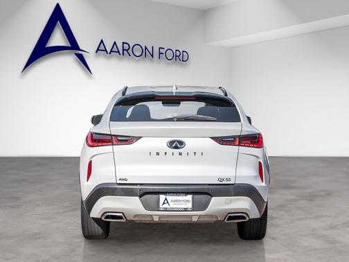 2024 INFINITI QX55 LUXE