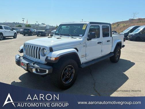 2022 Jeep Gladiator Overland