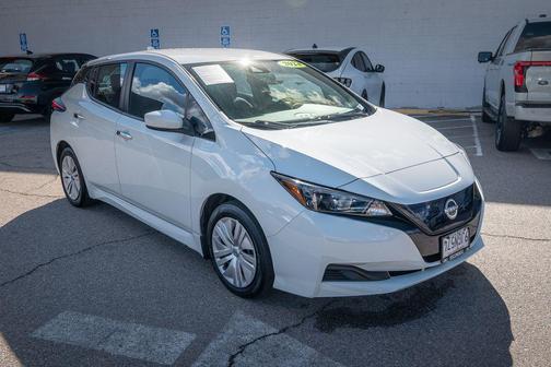 2024 Nissan Leaf S