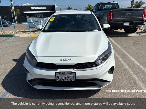 2024 Kia Forte LX
