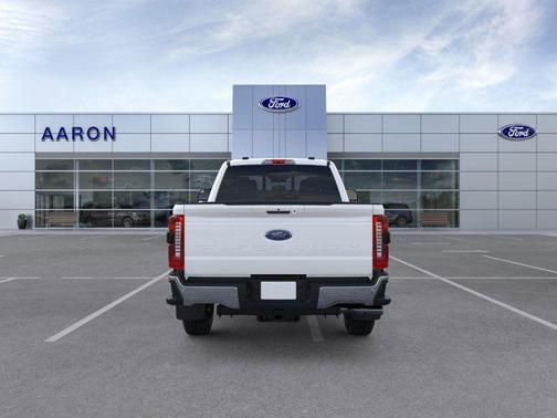 2025 Ford F-350 Lariat