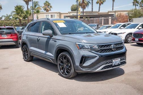 2023 Volkswagen Taos 1.5T SE