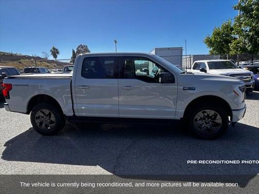 2024 Ford F-150 Lightning Flash
