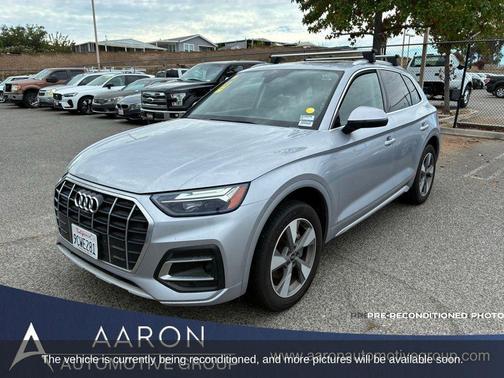 2022 Audi Q5 40 Premium Plus