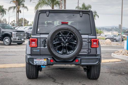 2022 Jeep Wrangler Unlimited 4xe Sahara