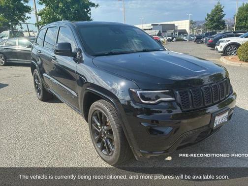 2021 Jeep Grand Cherokee Laredo