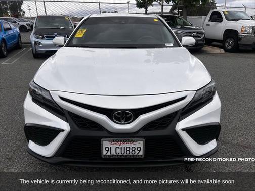 2024 Toyota Camry SE