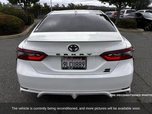 2024 Toyota Camry SE