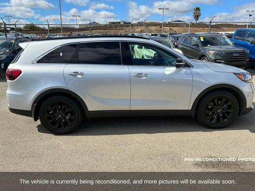 2020 Kia Sorento S