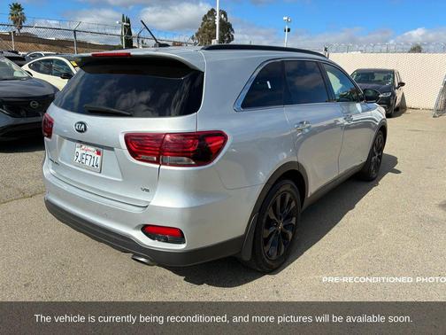 2020 Kia Sorento S