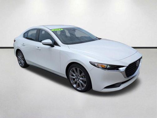 Snowflake White Pearl Mica 2021 Mazda Mazda3 FWD w/Select Package
