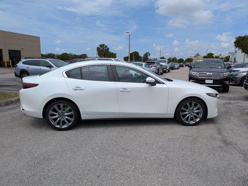 Snowflake White Pearl Mica 2021 Mazda Mazda3 FWD w/Select Package
