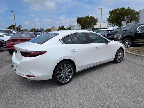 Snowflake White Pearl Mica 2021 Mazda Mazda3 FWD w/Select Package