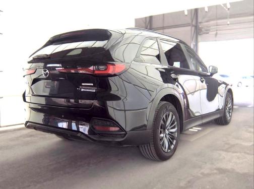 Jet Black Mica 2025 Mazda CX-70 3.3 Turbo Preferred Package