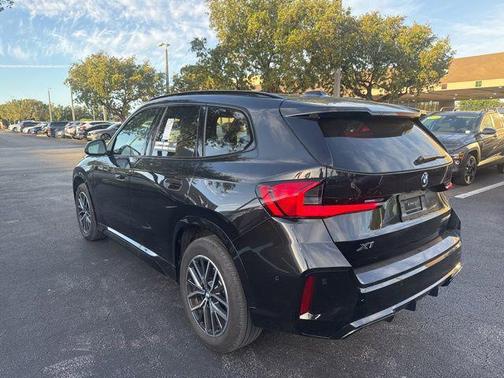 Black Sapphire Metallic 2026 BMW X1 xDrive28i