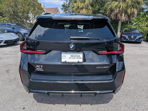 Black Sapphire Metallic 2026 BMW X1 xDrive28i