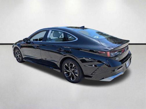 Onyx Black 2024 Hyundai SONATA SEL