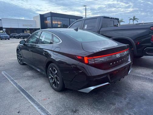 Onyx Black 2024 Hyundai SONATA SEL