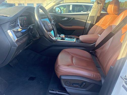 Carrara White 2023 Audi Q8 55 Premium Plus