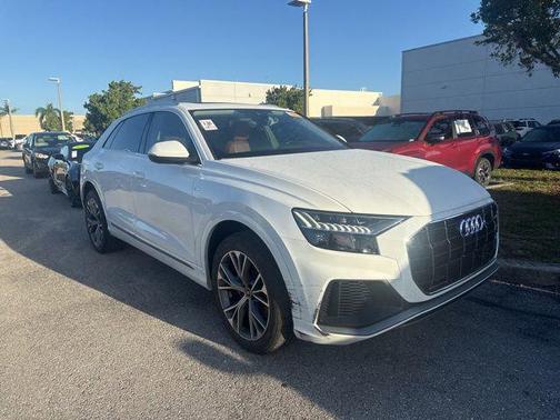 Carrara White 2023 Audi Q8 55 Premium Plus