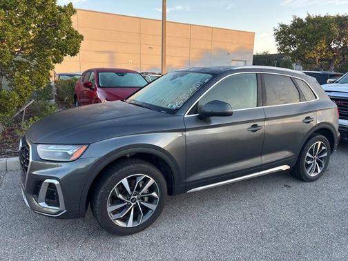 2023 Audi Q5 45 S line Premium Plus