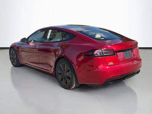 2024 Tesla Model S Long Range