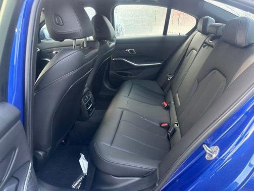 Portimao Blue Metallic 2026 BMW 330 xDrive NA