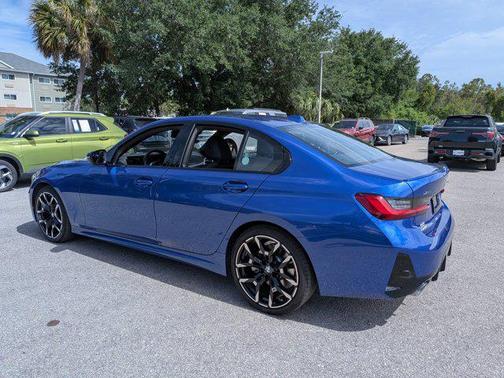 Portimao Blue Metallic 2026 BMW 330 xDrive NA