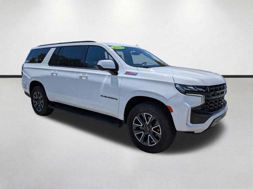 Summit White 2023 Chevrolet Suburban 4WD Z71