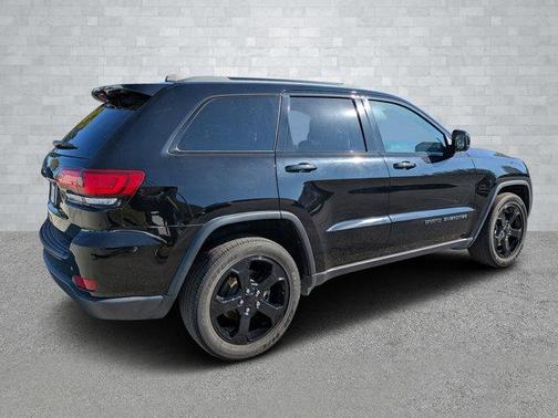 2020 Jeep Grand Cherokee Upland
