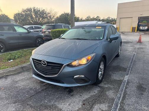 2016 Mazda Mazda3 i Sport