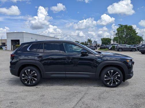 2025 Mazda CX-50 Hybrid Premium Plus Package