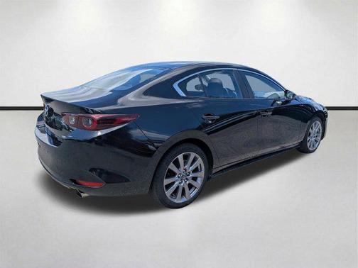 2024 Mazda Mazda3 FWD w/Preferred Package