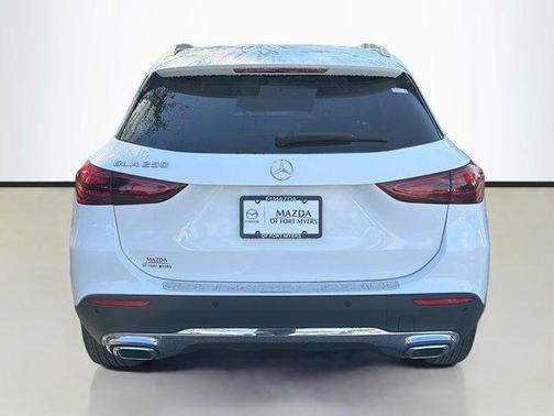 2025 Mercedes-Benz GLA 250 4MATIC