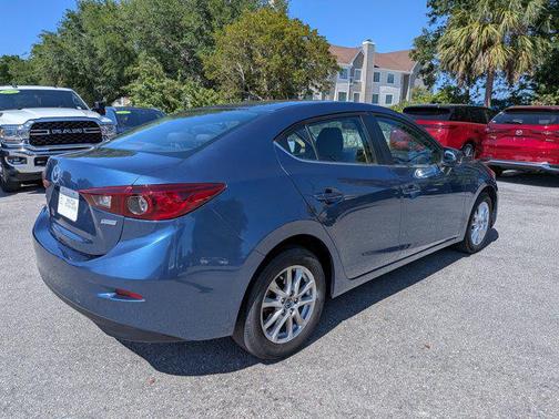 Eternal Blue Mica 2017 Mazda Mazda3 Sport