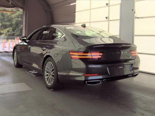 Makalu Gray 2024 Genesis G80 2.5T AWD