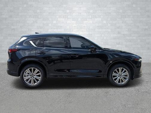 2022 Mazda CX-5 Signature